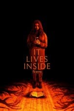 Nonton film It Lives Inside (2023) terbaru di Dutamovie21